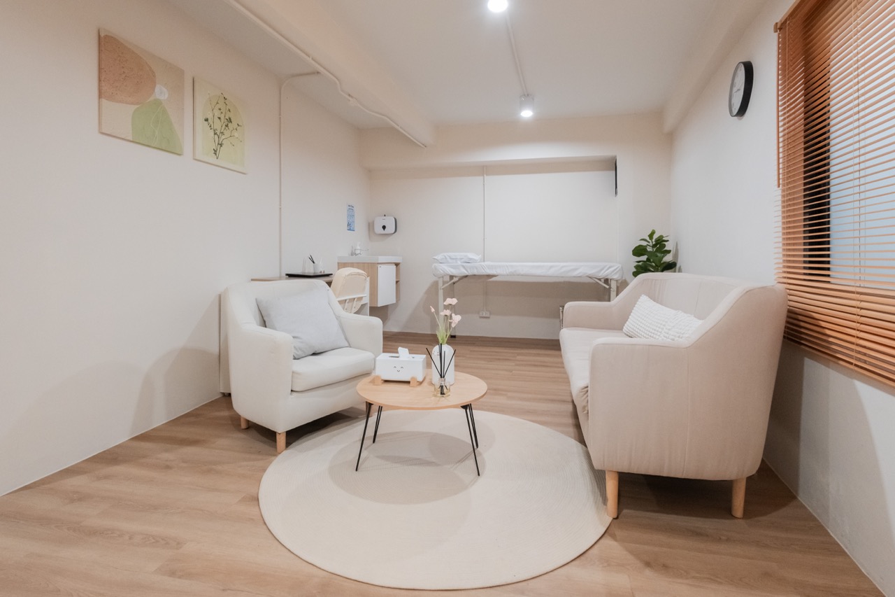 บรรยากาศภายใน Happy Me Clinic